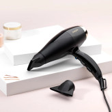 سشوار حرفه ای بابیلیس مدل B6714E | خشککردن سریع و قدرتمند | محافظت از درخشندگی و لطافت مو